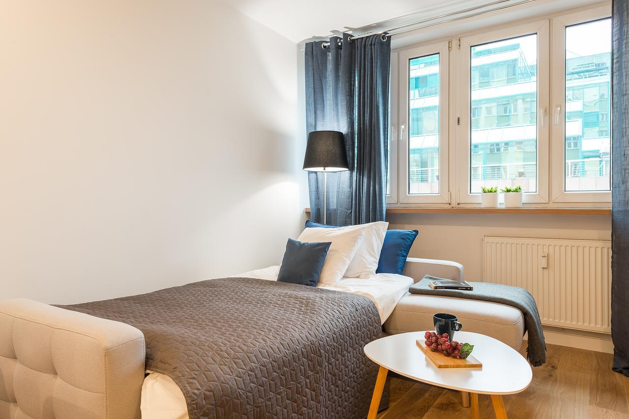 P&O Apartments Sliska Warschau Buitenkant foto